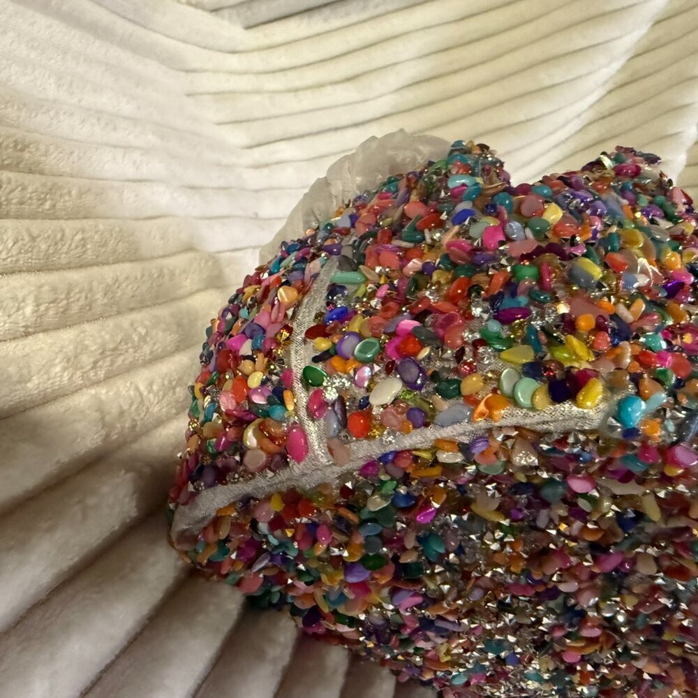 Cute Beaded Purse - Picture 4 of 5